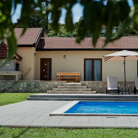 Lastva Nature Retreat